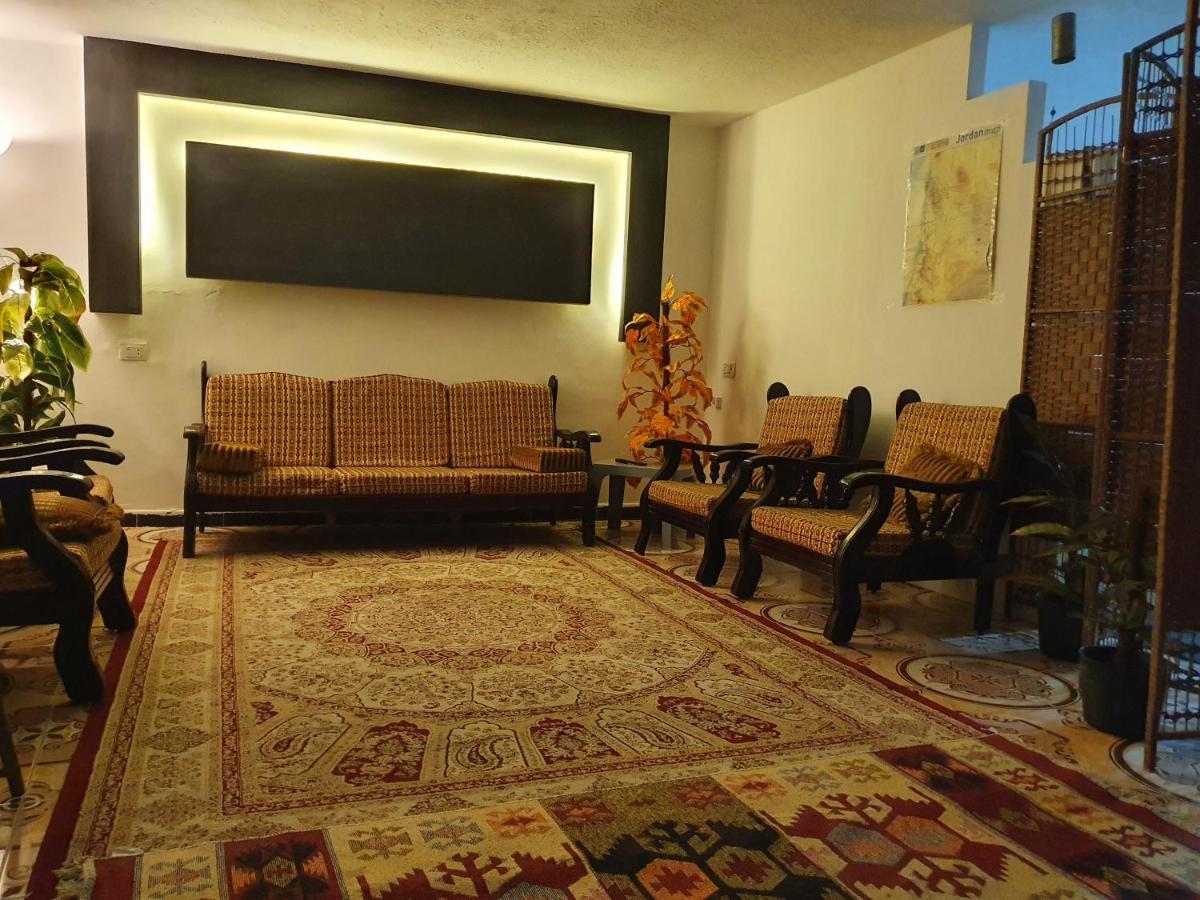Zeus Apartment Jarash Eksteriør bilde