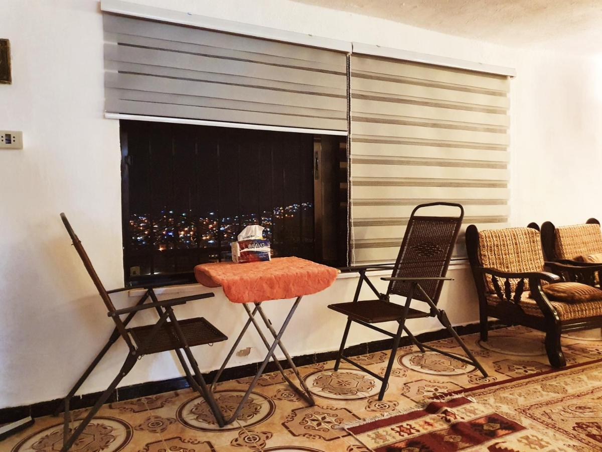 Zeus Apartment Jarash Eksteriør bilde